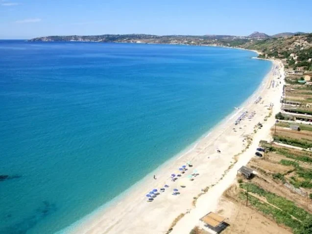 Airport transfer to Lourdas in Kefalonia