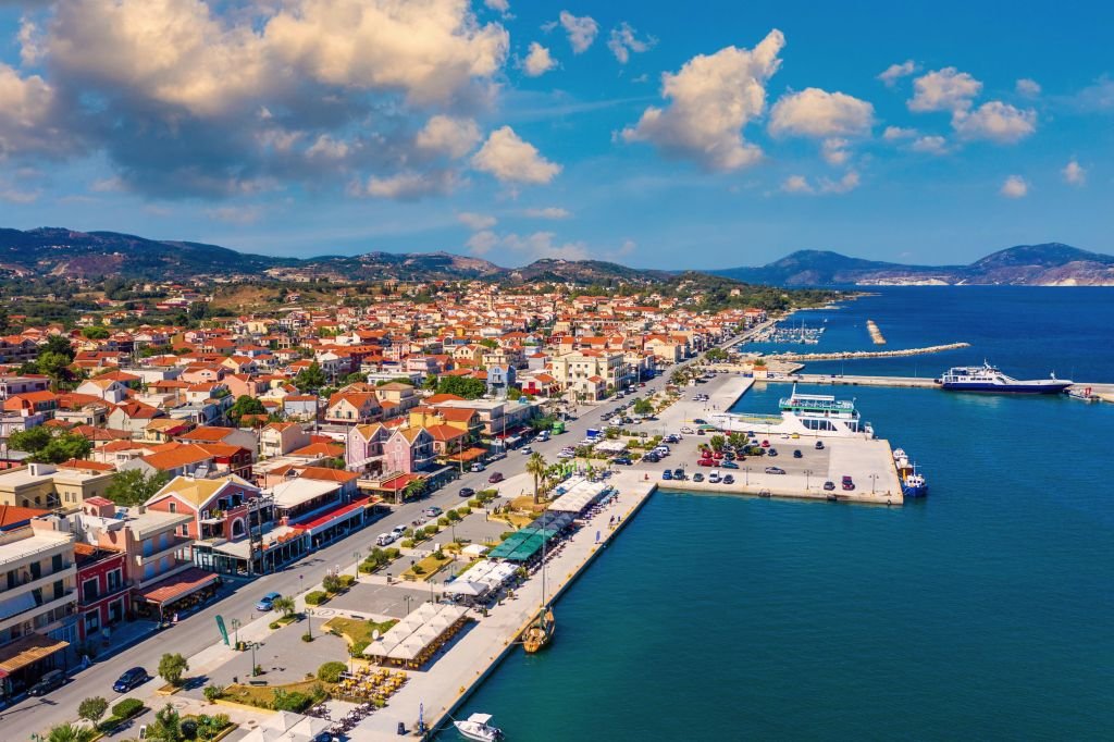 Airport Transfers to Lixouri in Kefalonia
